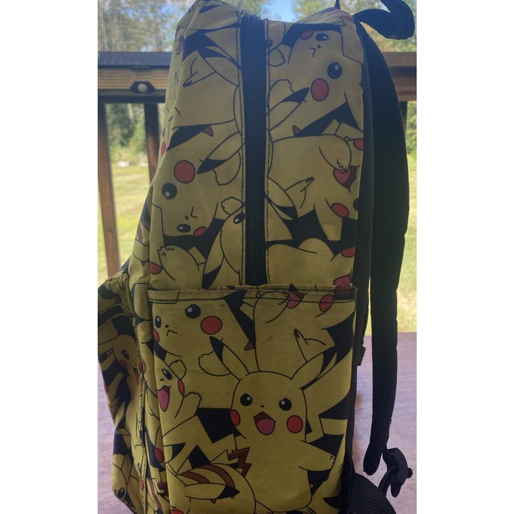 Pokémon Pikachu Black/Yellow Backpack - Picture 5 of 7